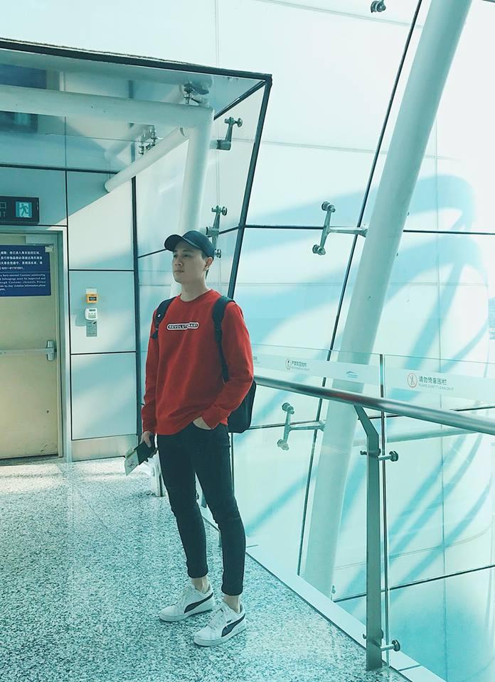 Hot girl - hot boy Việt: Phan Thành khoe ảnh ôm Xuân Thảo đêm giao thừa-7