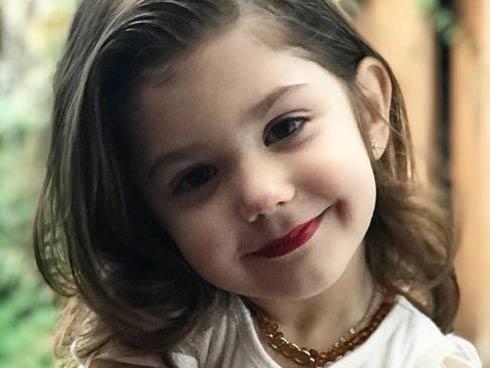 Anh trai ca sĩ Bảo Thy và vợ hot girl hạnh phúc đón công chúa đầu lòng-4