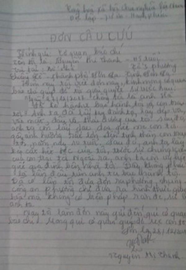 Sơn La: Bất chấp con trai 10 tuổi đứng trước mặt, chồng vẫn đánh đập và cắt trọc đầu vợ-1