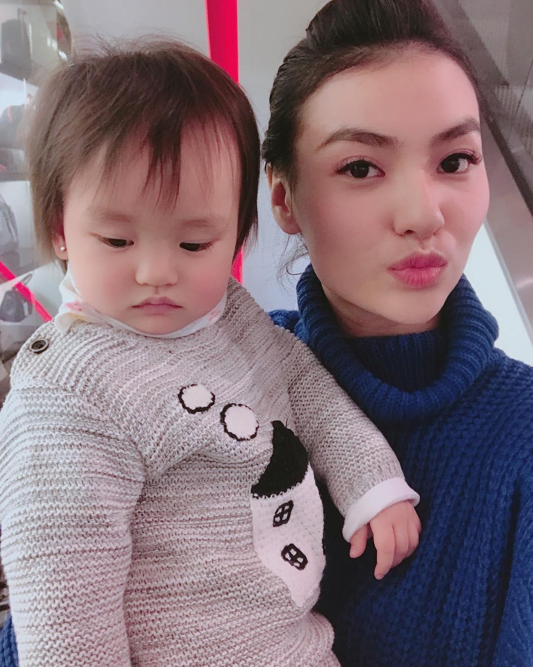 Tin sao Việt: Hồ Quang Hiếu tự nhận mình hơi... bê đê trong bức ảnh bị chụp trộm-7