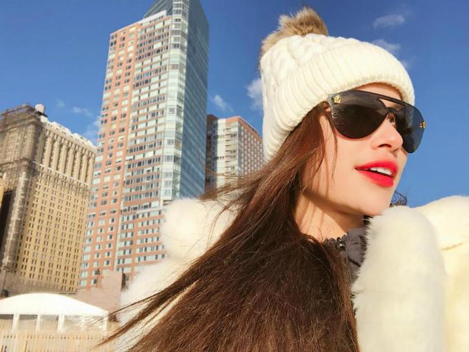 Kỳ nghỉ Tết Dương lịch vi vu khắp thế giới của sao Việt-4