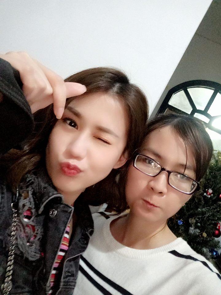 Hot girl - hot boy Việt: Bạn gái Hữu Công khoe chụp ảnh thân thiết cùng chú Đàm Vĩnh Hưng-4