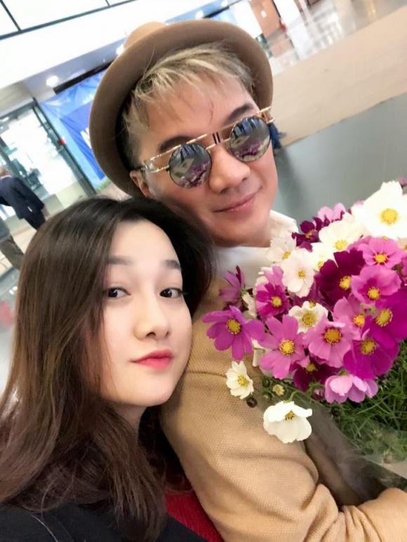 Hot girl - hot boy Việt: Bạn gái Hữu Công khoe chụp ảnh thân thiết cùng chú Đàm Vĩnh Hưng-2