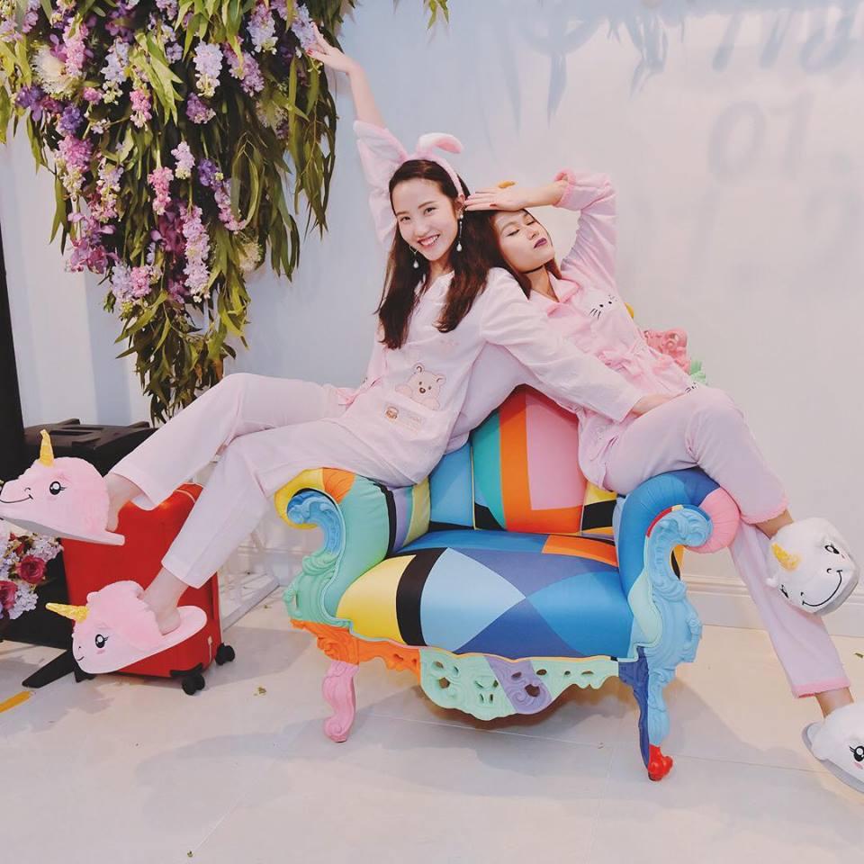 Hot girl - hot boy Việt: Bạn gái Hữu Công khoe chụp ảnh thân thiết cùng chú Đàm Vĩnh Hưng-10