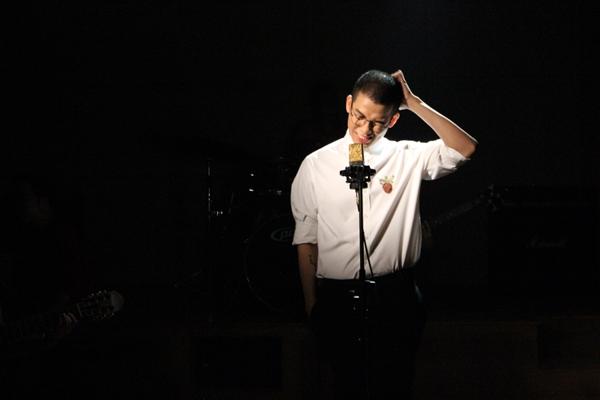 Mew Amazing tung ca khúc nhạc phim Ở đây có nắng-1