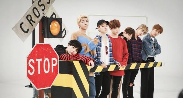 BTS vượt mặt EXO, dẫn đầu danh sách nghệ sĩ bán đĩa chạy nhất Kpop trong năm 2017-1
