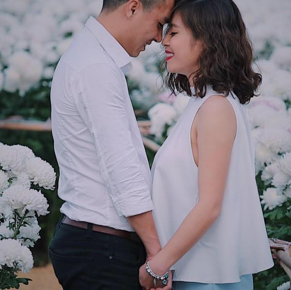 Hé lộ ảnh chụp trong trang phục cưới, nữ MC ‘Chúng tôi là chiến sĩ’ sắp lên xe hoa-2