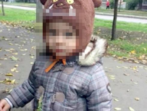 Nữ sinh lớp 7 để lại thư tuyệt mệnh, thắt cổ tự tử bằng khăn quàng đỏ ngay trong lớp-2