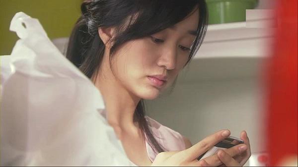 Người yêu đi bóc bánh trả tiền nhưng khăng khăng nói kiểm tra hộ sếp, tôi nên làm gì?-1