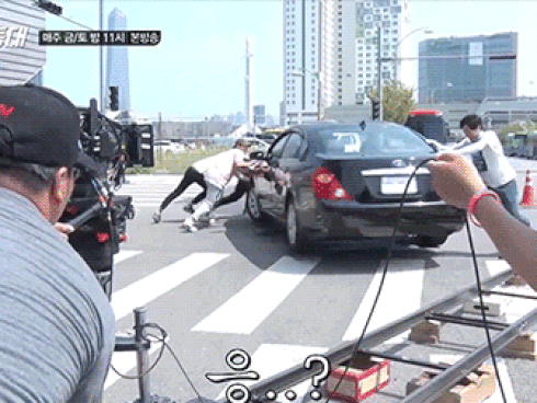 Vén màn bí mật đằng sau các cảnh quay tai nạn hú hồn như thật trên màn ảnh-15