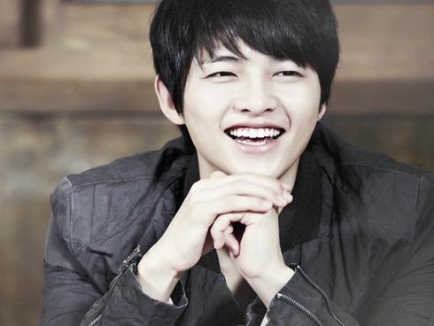 Xúc động với lá thư của một người cha có con bị ung thư gửi tới Song Joong Ki