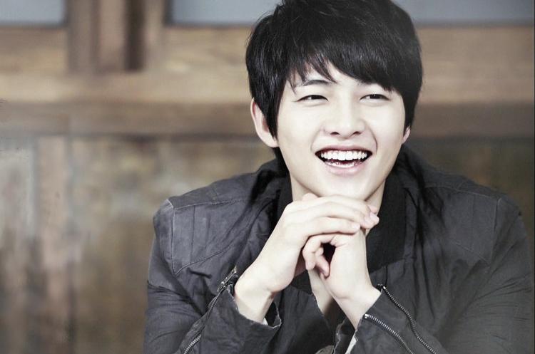 Xúc động với lá thư của một người cha có con bị ung thư gửi tới Song Joong Ki-1