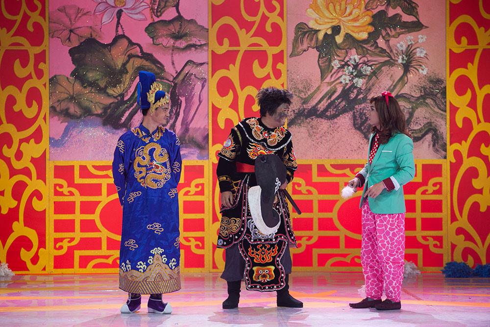 Top 5 mỹ nam đóng Thiên Lôi đáng yêu nhất của Táo Quân qua các năm-4