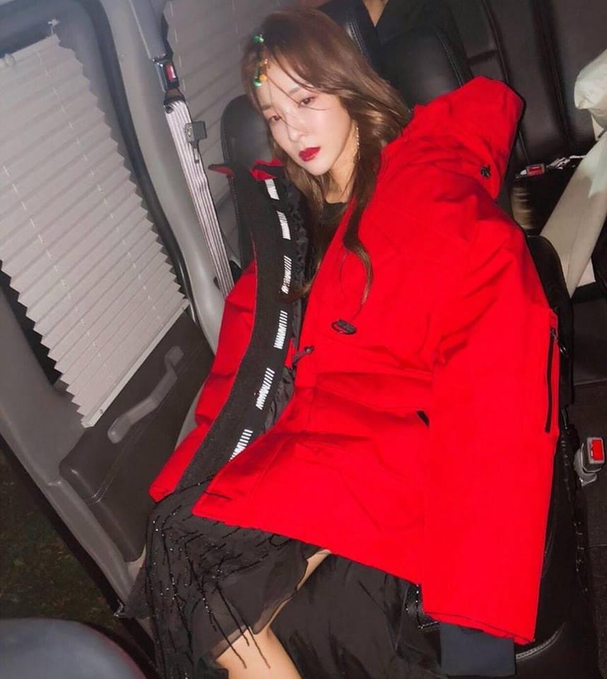 HyunA sexy váy ngắn cũn - Park Shin Hye giản dị đẹp bất chấp nổi nhất street style sao Hàn-6