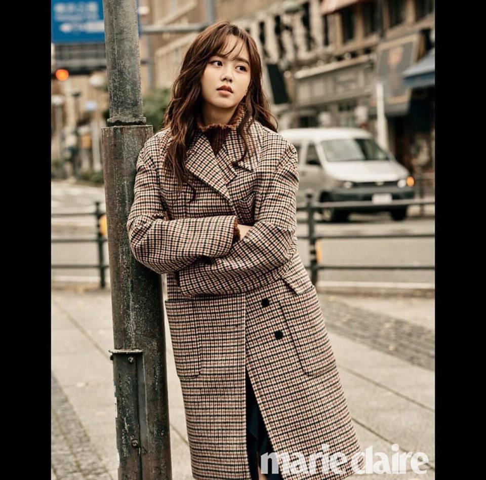 HyunA sexy váy ngắn cũn - Park Shin Hye giản dị đẹp bất chấp nổi nhất street style sao Hàn-7