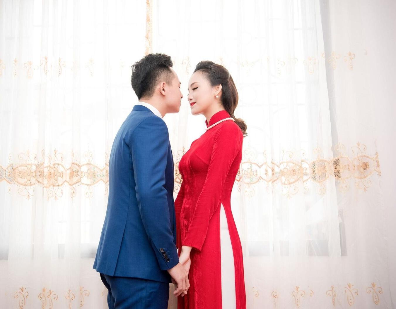Cận cảnh chiếc váy cưới đính hơn 10.000 viên đá quý của top 10 Hoa hậu Việt Nam 2016 Trần Tố Như-6