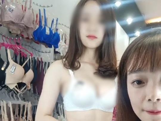 Hai cô gái gây phản cảm khi mặc đồ lót livestream bán hàng