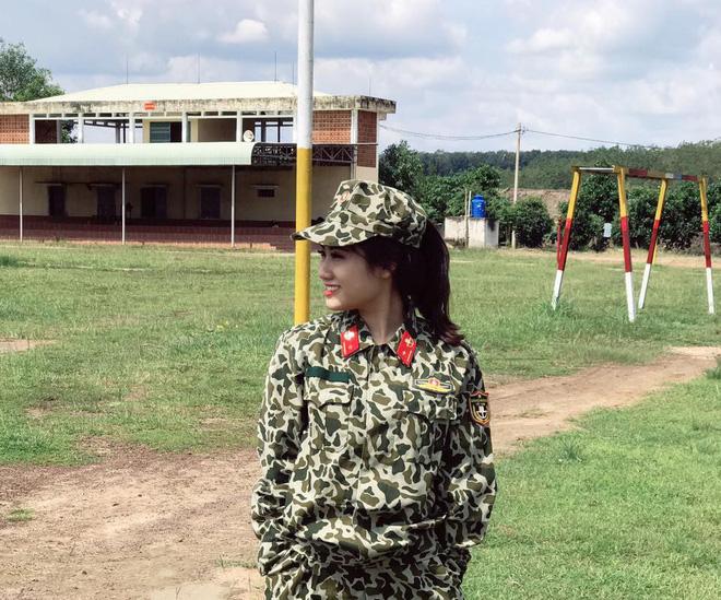 Danh tính cô gái xinh đẹp chiếm trọn trái tim Karik và các soái ca trong tập 17 Vì yêu mà đến-8