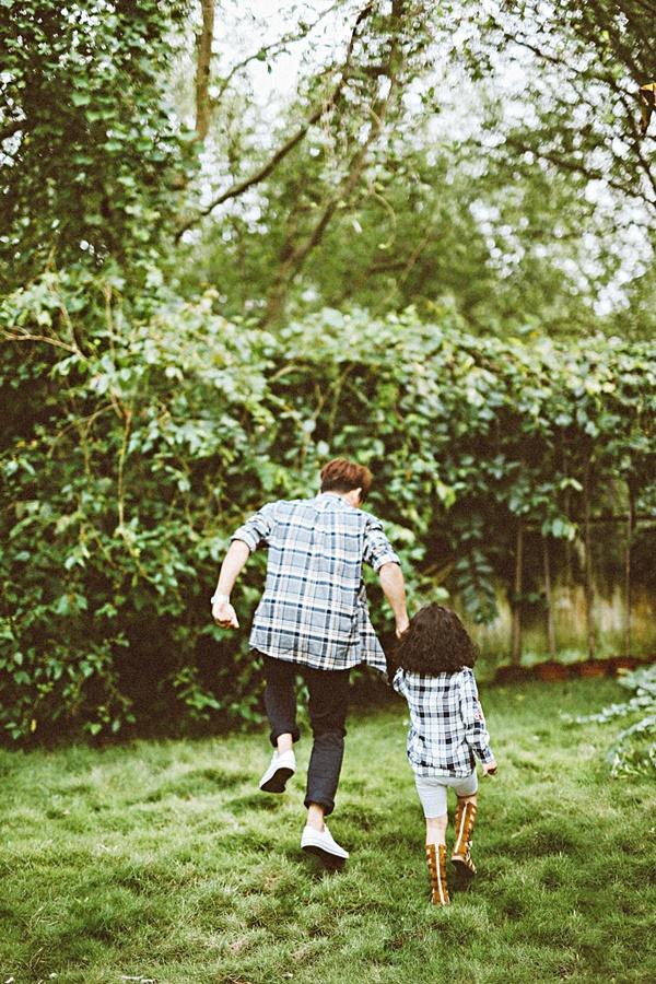 Khoảnh khắc ngọt lịm của Ưng Đại Vệ bên con gái khiến các ông bố không khỏi rung động-6