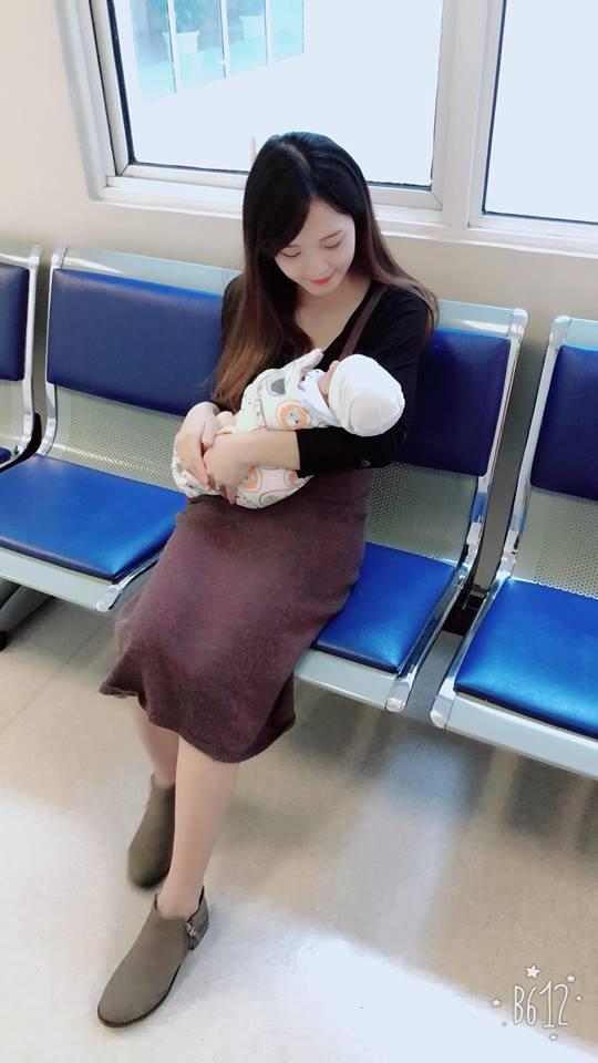 Hot girl - hot boy Việt: Khánh Vy ăn mừng bản mashup 3 hit của Chi Pu bằng tiếng Anh đạt view khủng-4