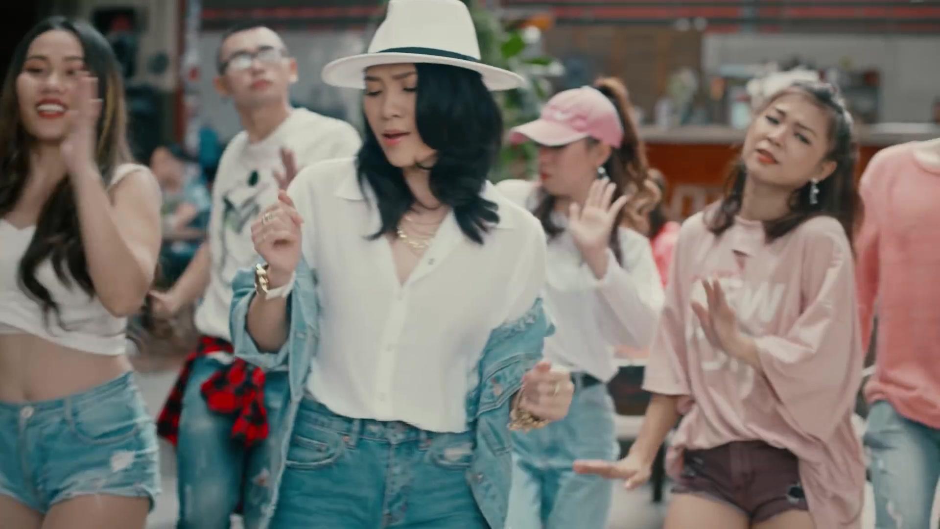 Mỹ Tâm quyết biến màn say rượu thành vũ đạo quốc dân-2