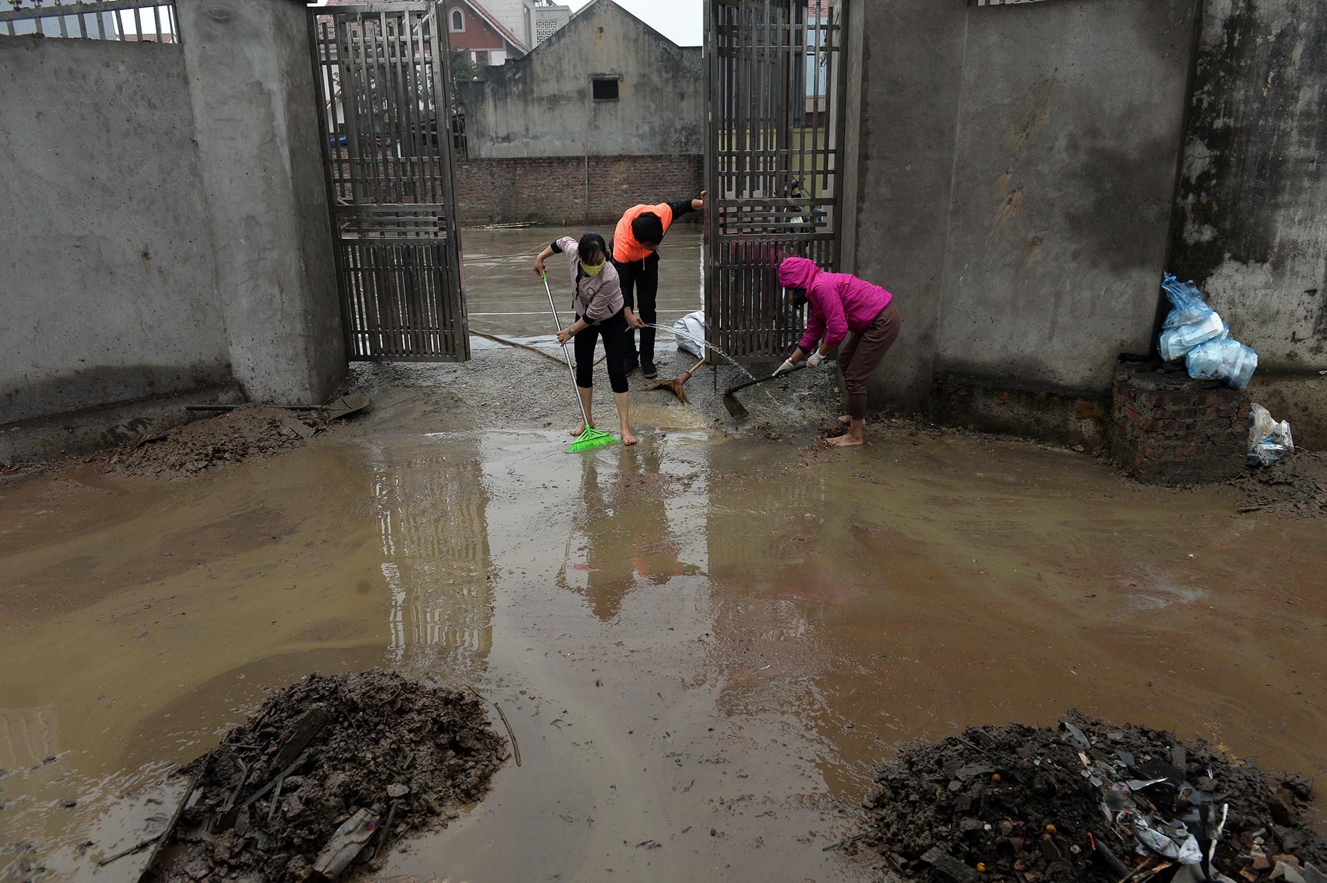 Phía sau vụ nổ chấn động ngôi làng tỷ phú-12