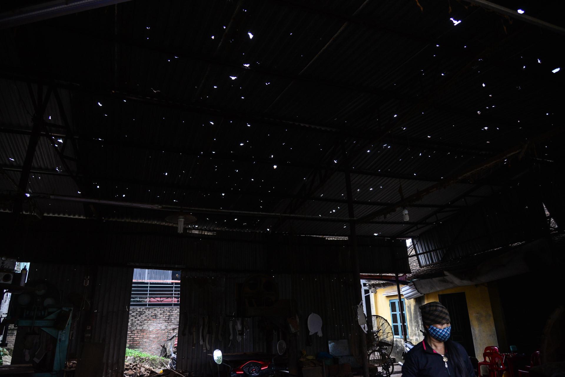 Phía sau vụ nổ chấn động ngôi làng tỷ phú-20