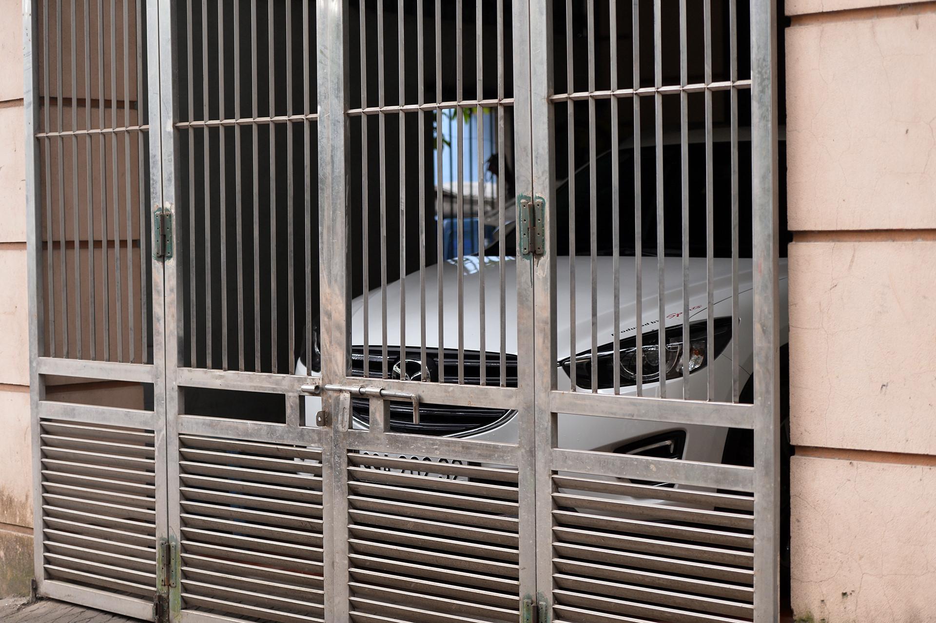 Phía sau vụ nổ chấn động ngôi làng tỷ phú-28