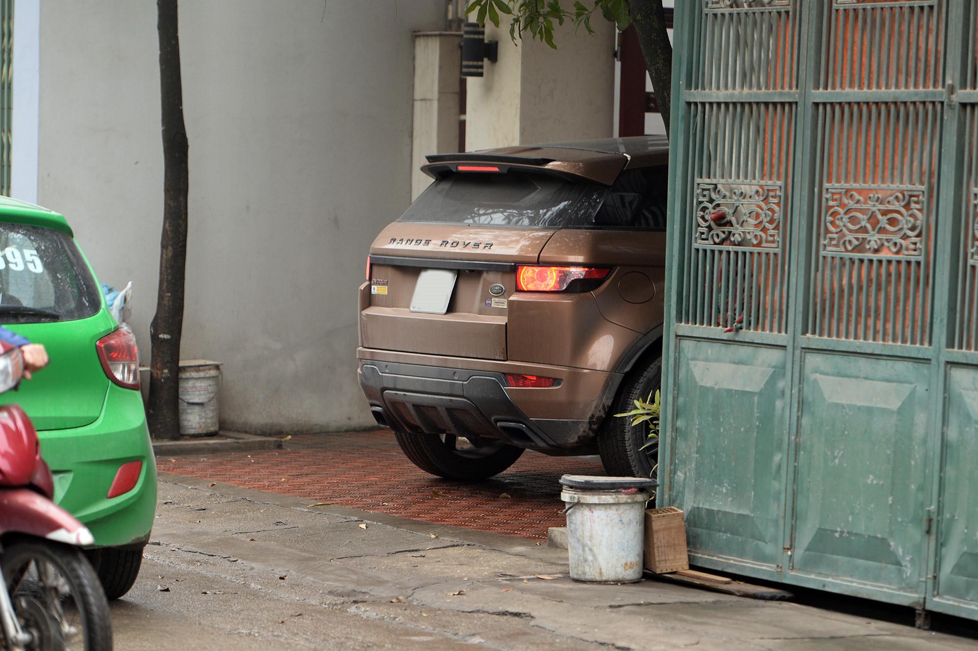 Phía sau vụ nổ chấn động ngôi làng tỷ phú-30