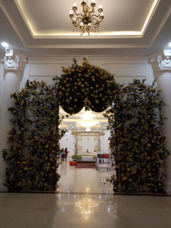 Top 10 Hoa hậu Việt Nam 2016 Trần Tố Như và hotboy cảnh sát khóa môi say đắm trong ngày cưới-9