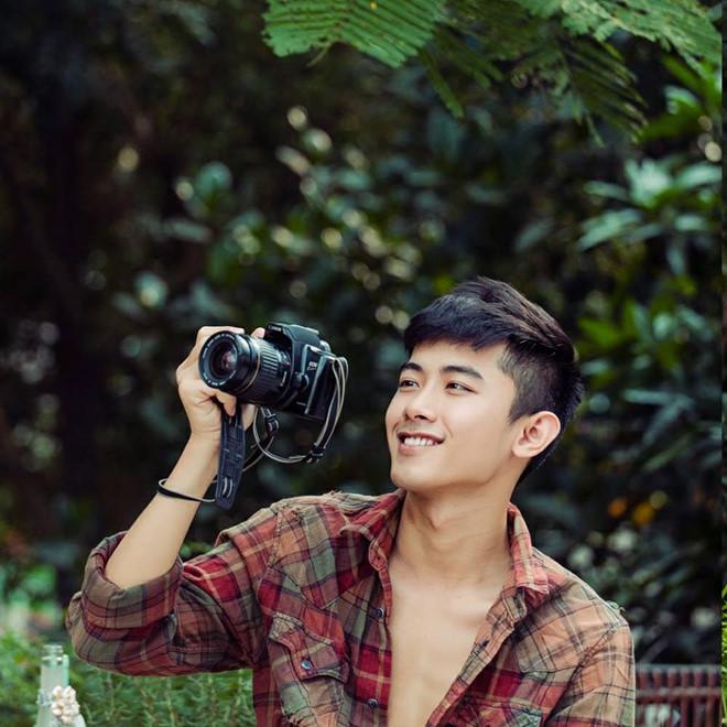 Chàng kỹ thuật viên X-quang điển trai đốn tim hội chị em-4