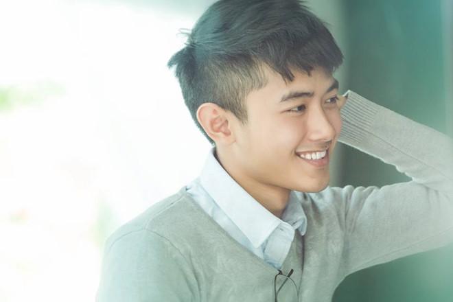 Chàng kỹ thuật viên X-quang điển trai đốn tim hội chị em-5