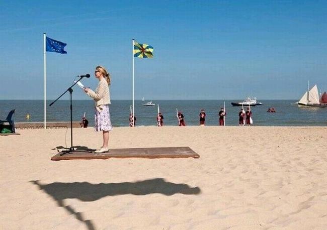 Gái xinh chỉ bí quyết sống ảo trên mạng xã hội-13