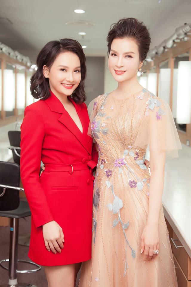 Tin sao Việt: Trương Quỳnh Anh và Tim đi chơi cùng bạn bè giữa tin đồn ra ở riêng-5