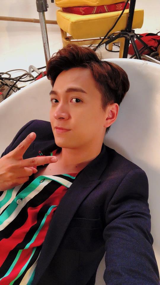 Tin sao Việt: Trương Quỳnh Anh và Tim đi chơi cùng bạn bè giữa tin đồn ra ở riêng-3