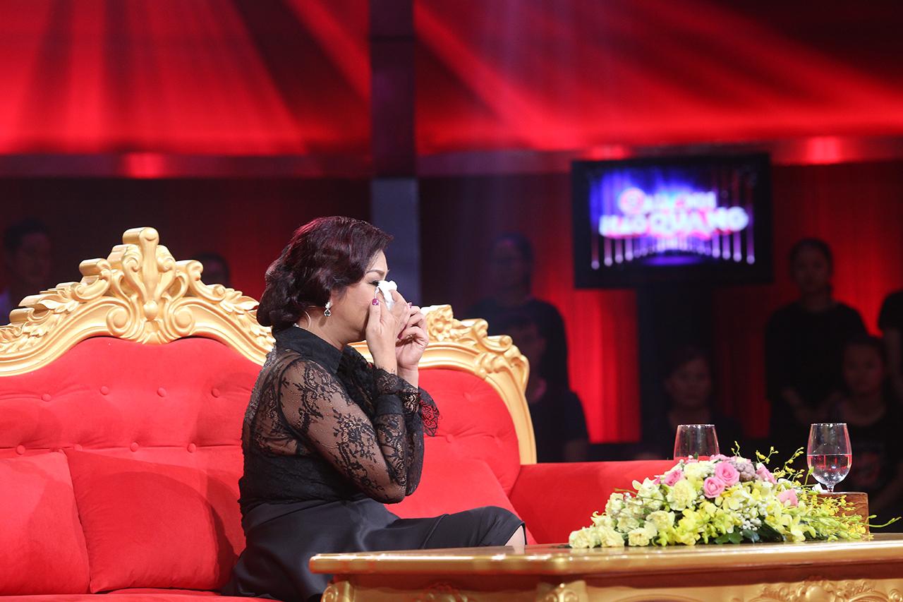 Cindy Thái Tài bật khóc khi bị coi là kẻ bôi tro trát trấu vào gia đình chỉ vì giới tính khác biệt-3