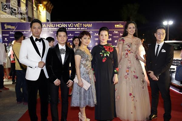 Dàn sao Việt lộng lẫy trên thảm đỏ trước giờ G-1