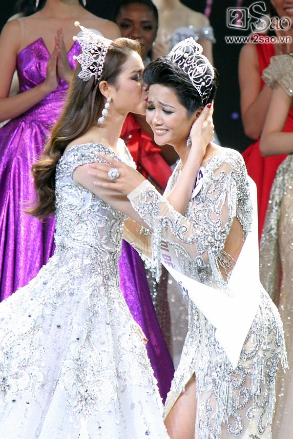 HHen Nie lội ngược dòng đăng quang Hoa hậu Hoàn vũ Việt Nam 2017-2