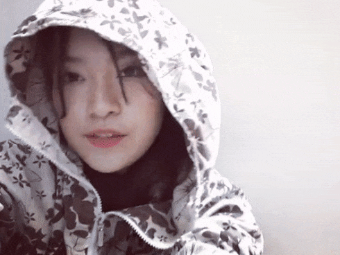 Hot girl - hot boy Việt: Khánh Vy trổ tài đọc rap 'chất hơn nước cất'