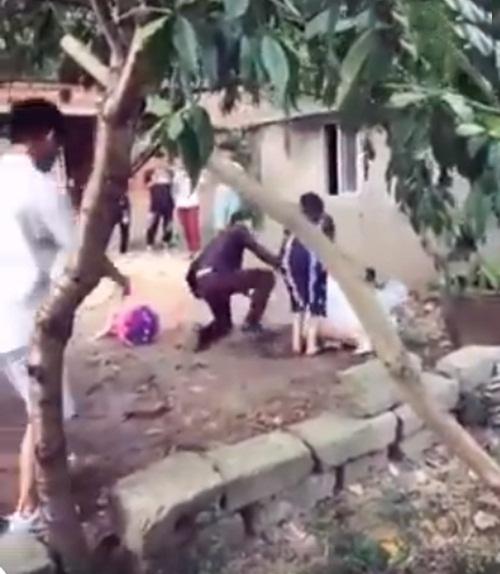 Chú rể háo hức cõng cô dâu khiến cả hai ngã sấp mặt-6