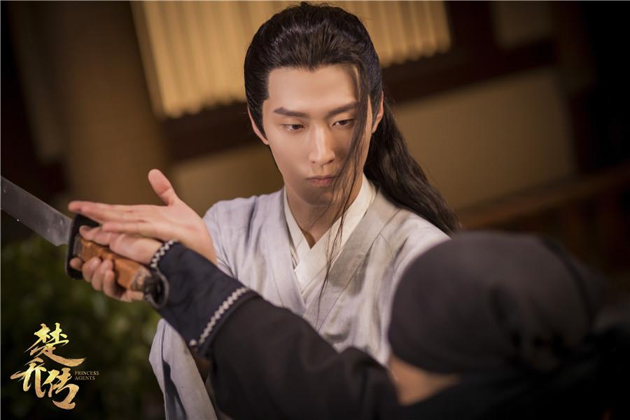 Top 3 mỹ nam Hoa ngữ nổi đình đám khiến fan nữ mê mẩn nhất năm 2017-5