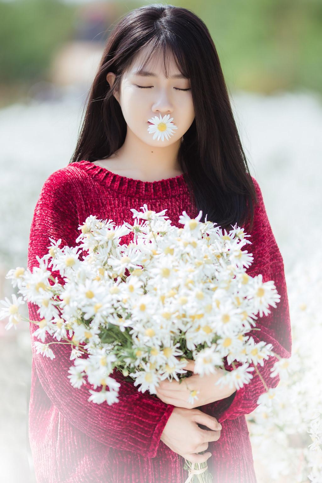 Hot girl Kiều Trinh: 23 tuổi tự mua xe hơi không hề giỏi-5