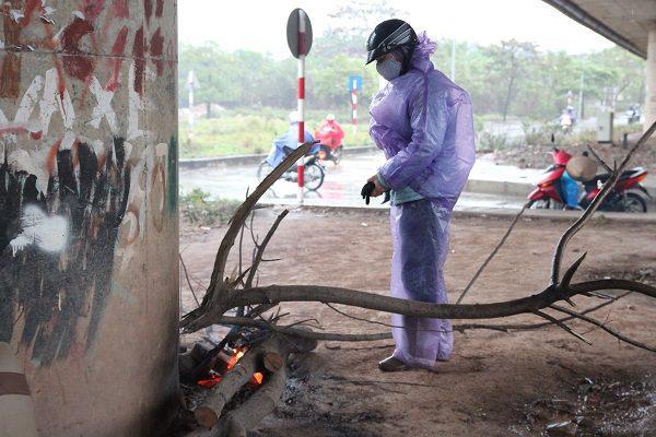 Hà Nội tắc nghẹt trong giá rét kỷ lục 9 độ kèm mưa, hàng ngàn người chôn chân tại chỗ-8