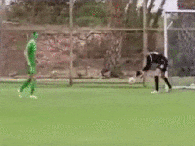 Anh em run rẩy với hội chị em siêu quậy-11