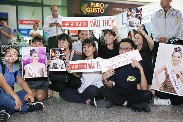 Xuất hiện tại sân bay, hoa hậu HHen Niê được chào đón nồng nhiệt như sao Hàn-2