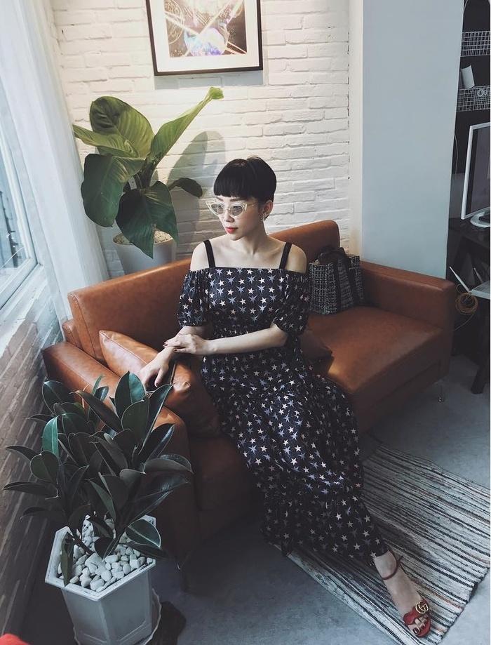 Angela Phương Trinh sến sẩm - Kỳ Duyên khoe lưng trần gợi cảm nổi bật nhất street style tuần mới-7