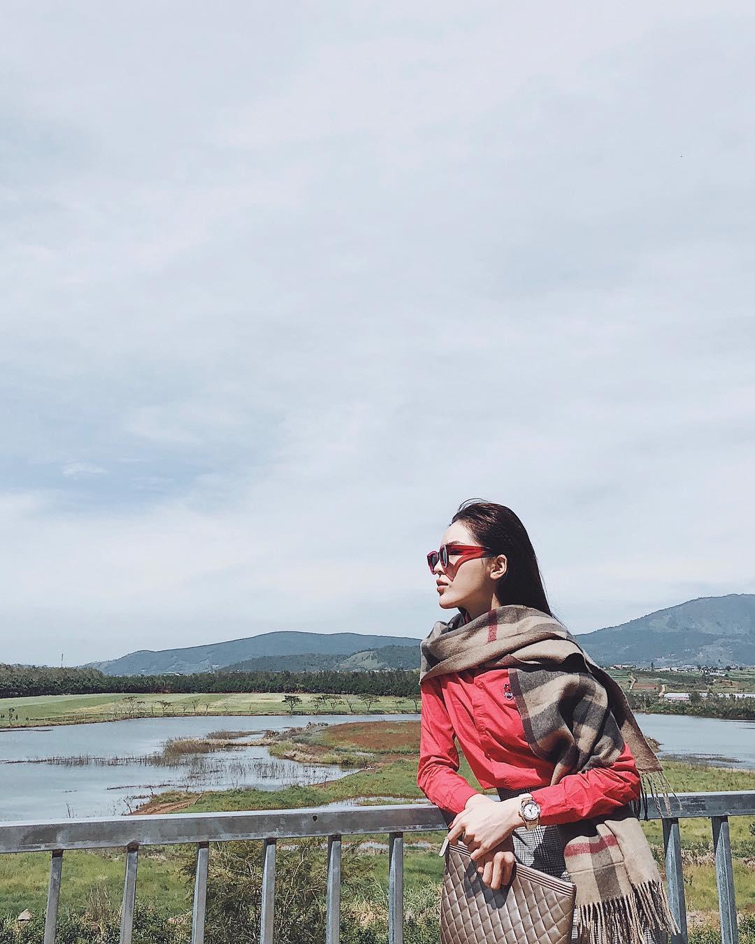 Tin sao Việt: Trấn Thành khoe hình bán nude khi đi nghỉ cùng bà xã Hari Won-7