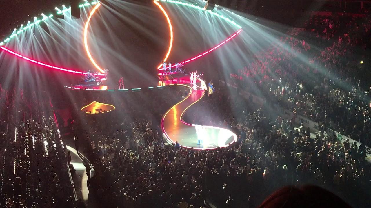 Những thiệt thòi mà fan Việt có thể phải chịu khi Katy Perry mang tour diễn hoành tráng đến Việt Nam-3