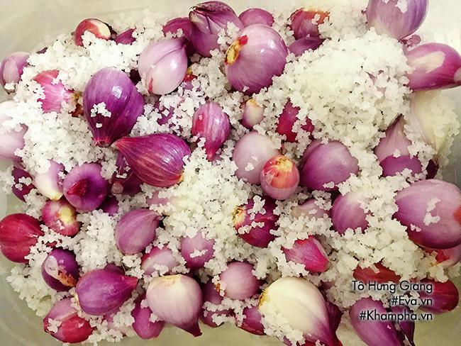 Cách muối hành tím kiểu Miền Nam chua ngọt, không bị hăng-3