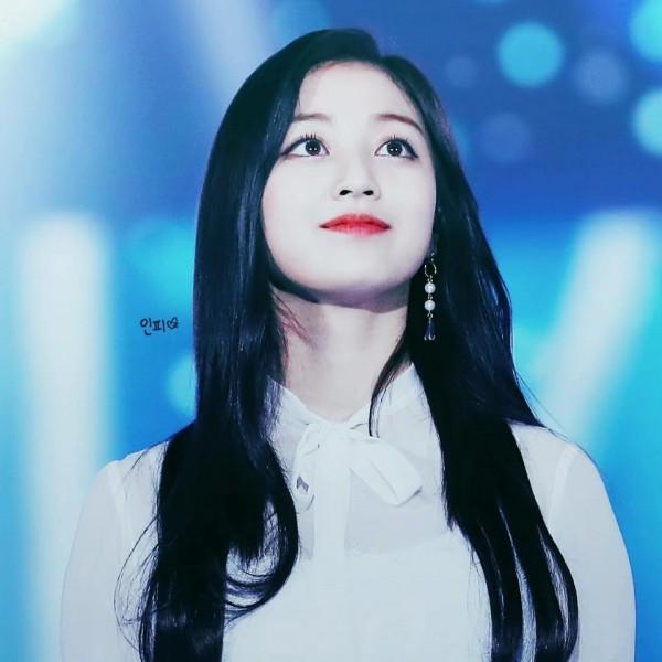 Đứng sau mà vẫn hát hết mình: ‘Chẳng phải đây là lý do đưa TWICE lên hạng A sao?’-3